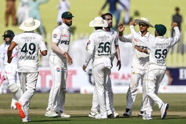 Pakistan finished with 172 runs in the second innings, Bangladesh won
