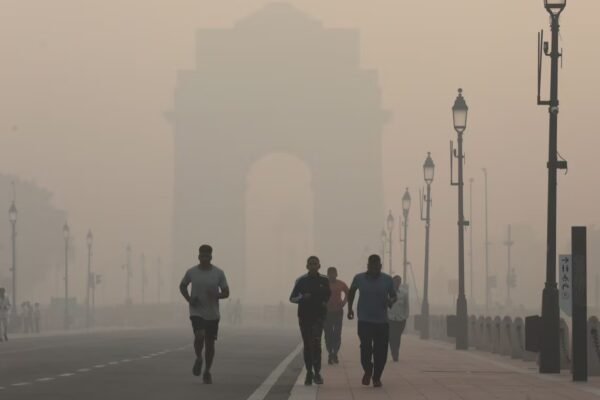 High pollution levels in Delhi increase health risks