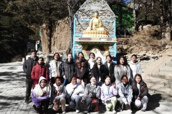 The Indian Army plans a field trip for teachers and kids in the Tawang district
