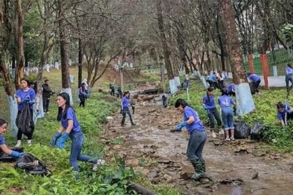 Yagamso River 1,700 kg of garbage are removed by Miss AAPSU competitors